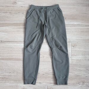 Men’s Lululemon City Sweat Jogger French Terry 27" Shorter Grey Sage Small